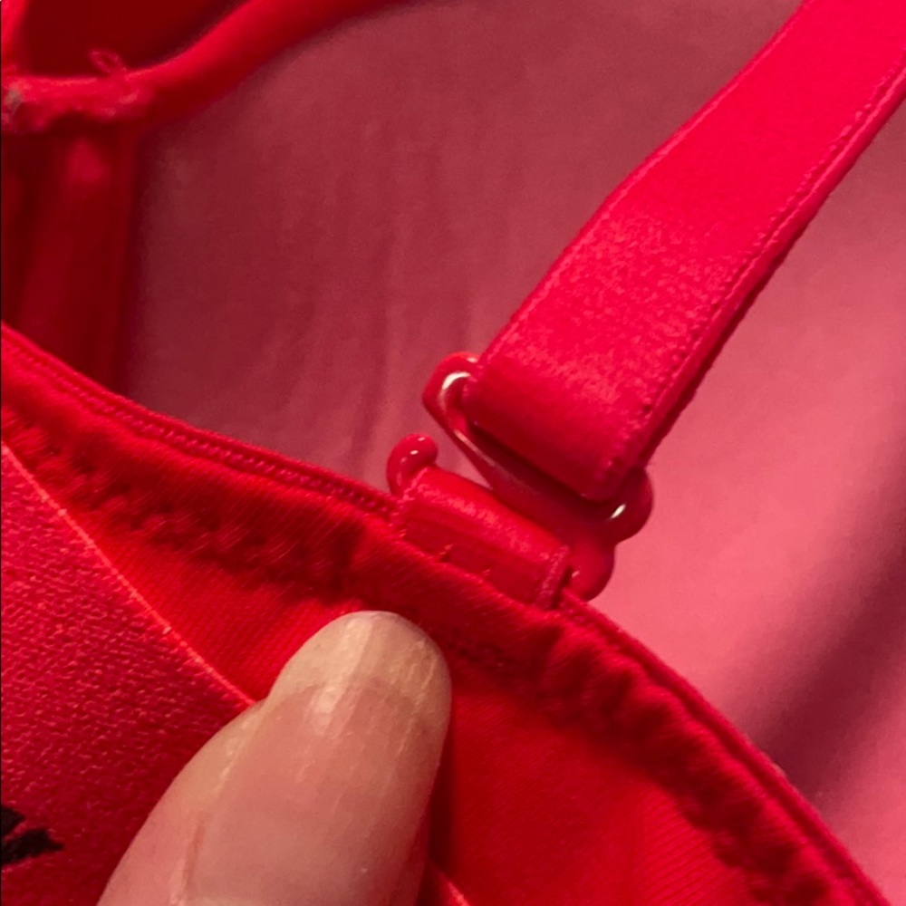 PINK Victoria's Secret Red Wear Everywhere Push-Up - Picture 8 of 9